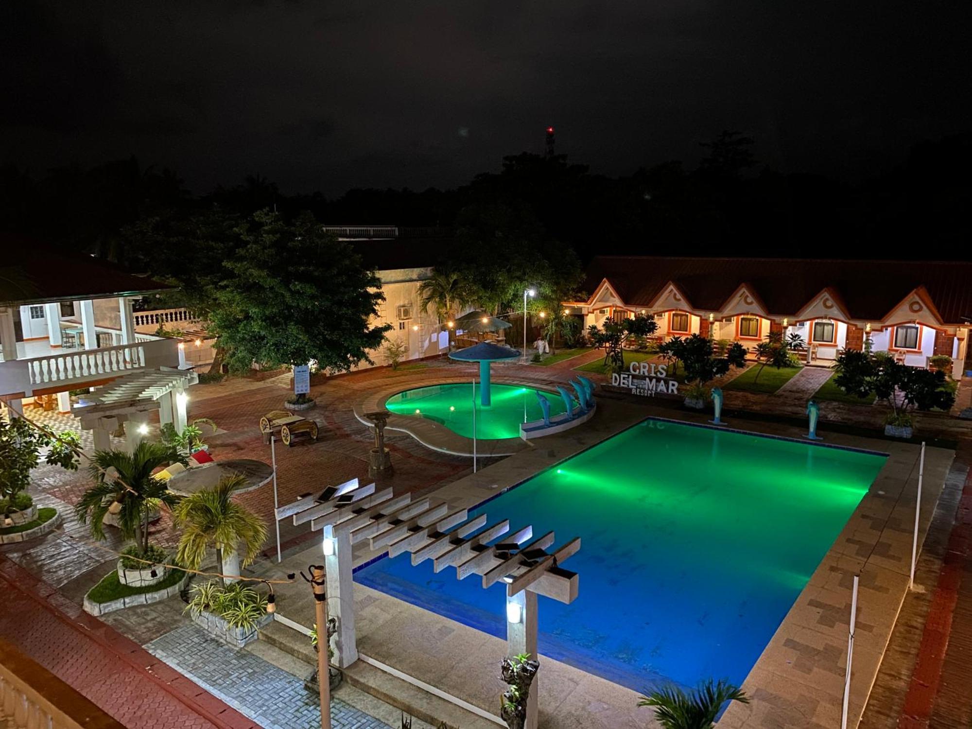 Cris Del Mar Resort Bolinao Экстерьер фото