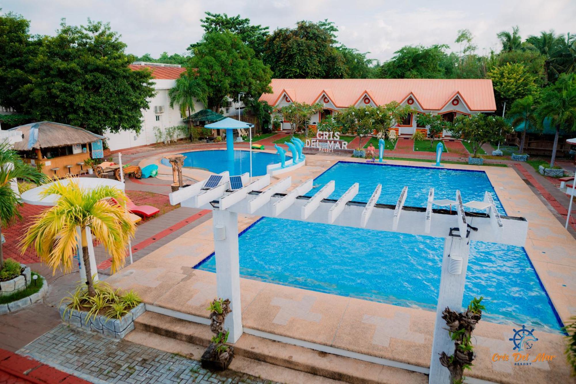 Cris Del Mar Resort Bolinao Экстерьер фото