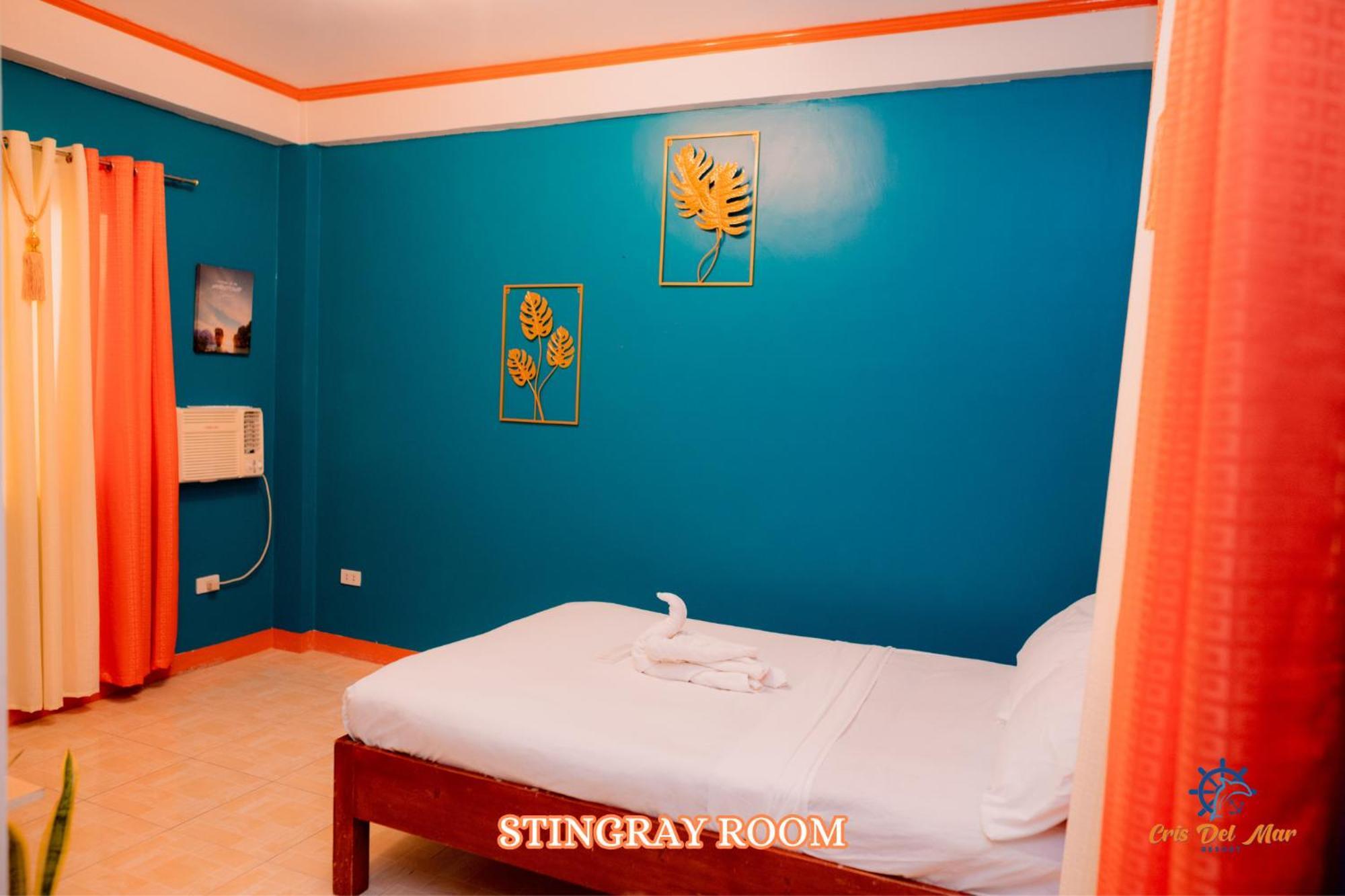 Cris Del Mar Resort Bolinao Номер фото