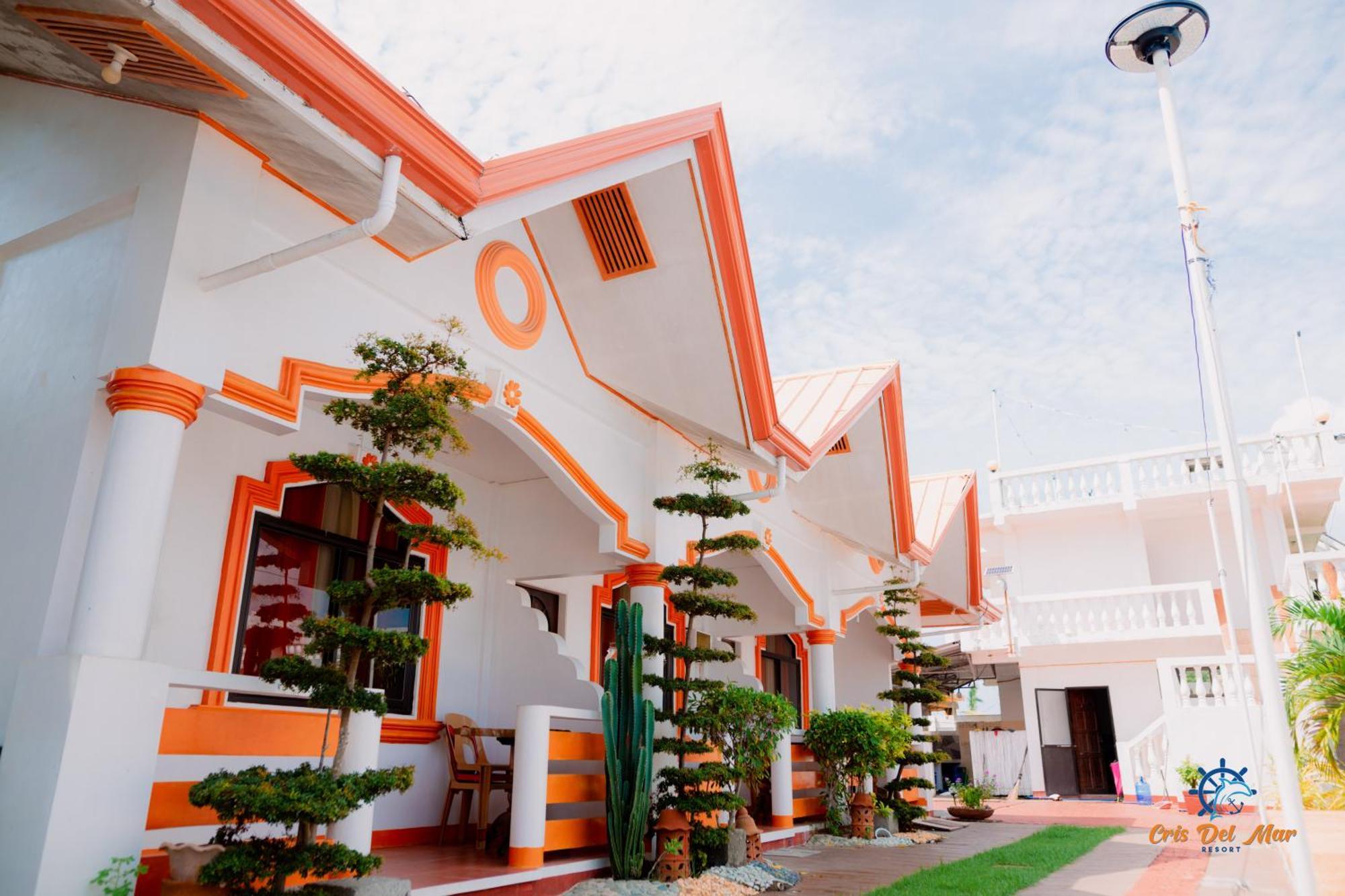 Cris Del Mar Resort Bolinao Номер фото